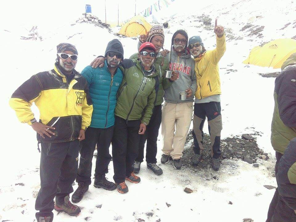 anish-messenger-of-peace-mt-everest-expedition-pic1