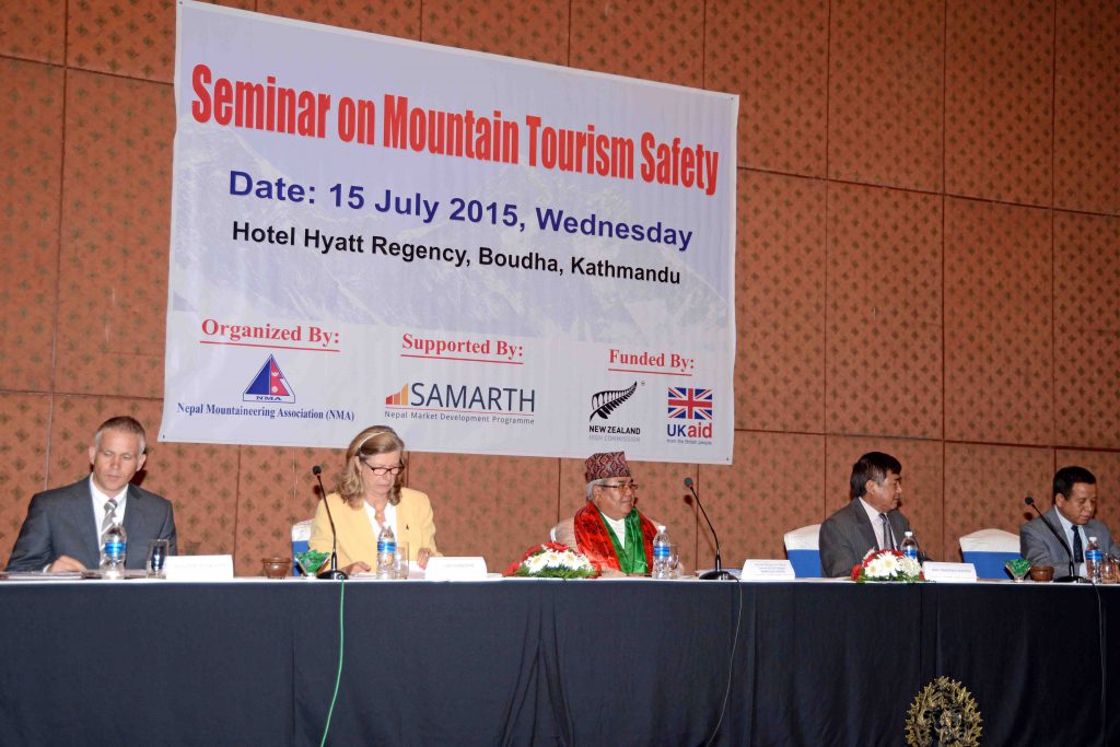 seminar-on-mountain-tourism-safety-pic2